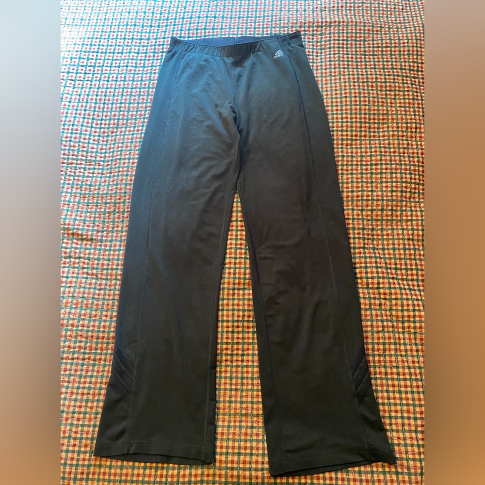 Black Adidas wide leg women’s workout pants size large, super soft